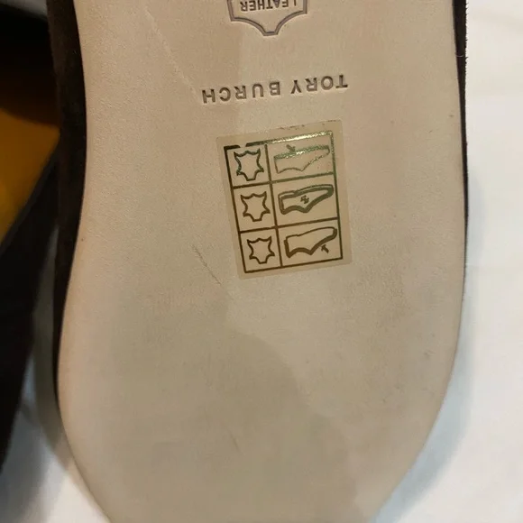 Tory Burch women’s loafer - Picture 8 of 12